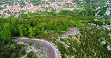 kırmızı spor Cabrio araba Amalfi coast için yapılan taşıma