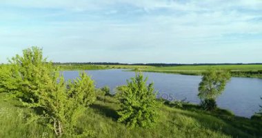 Kuş görünümü göz sabah nehirde