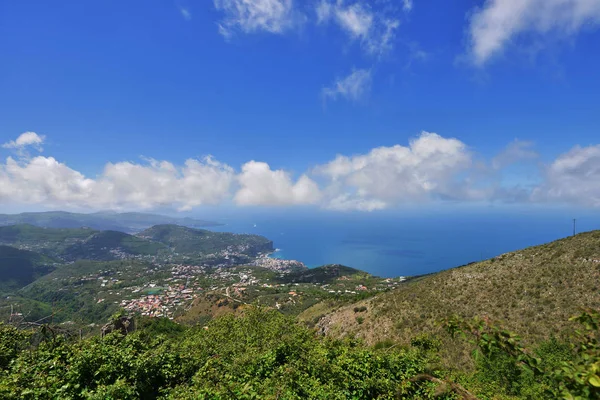 dağlar şehirde Resort 