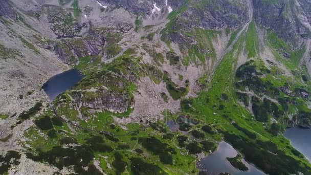 Flug im Tatry-Gebirge bei Zakopane — Stockvideo