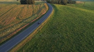 spor araba alanlara havadan görünümü