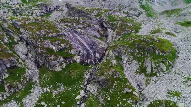 Zakopane yakınındaki Tatry dağlarda uçuş — Stok video