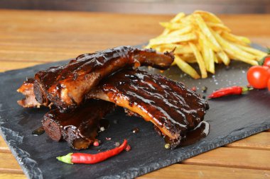 patates ve Domuz kaburga