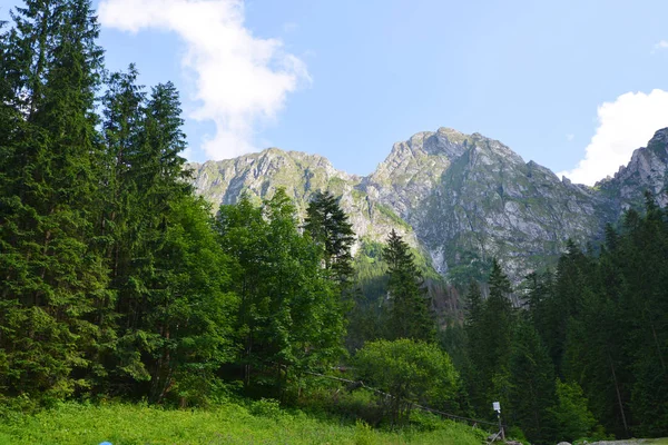 Beautiful slopes of mountains — Stock Photo, Image