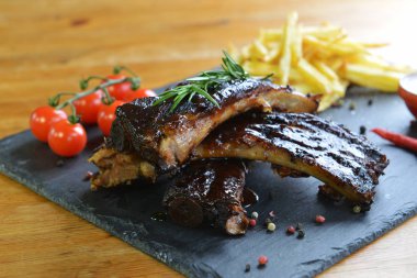 patates ve Domuz kaburga