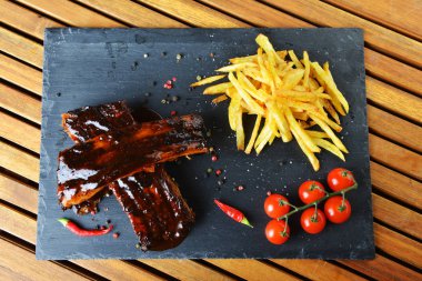 patates ve Domuz kaburga