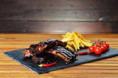 patates ve Domuz kaburga