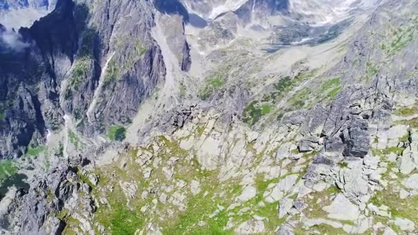 Vlucht in Tatra gebergte — Stockvideo