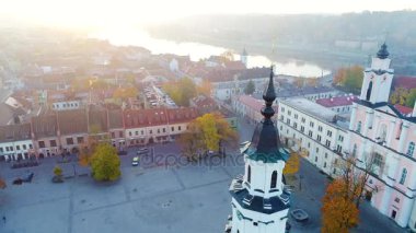 Sabahları şehrin havadan görünümü