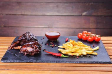 patates ve domuz eti