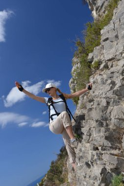 dağ tarafı yukarı tırmanma kadın