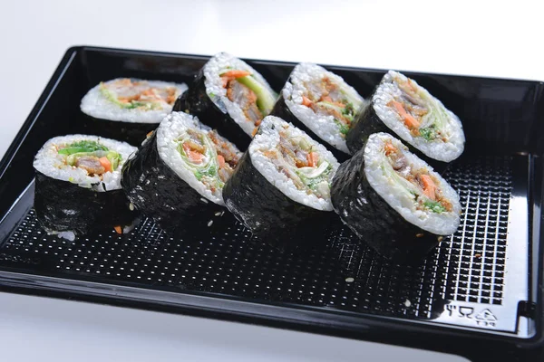 Délicieux Rouleaux Sushi Sur Fond Noir — Photo