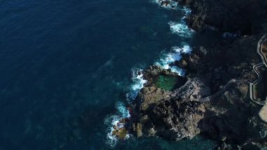 Tenerife, sahil üzerinde uçuş