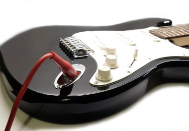 Modern elektrikli altı dize gitar siyah renk closeup parçası