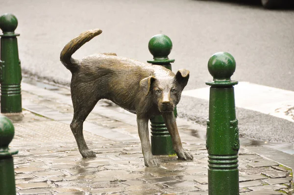 Bruxelles, Belgio - 20 febbraio 2017: Lo Zinneke Pis a Brusse Foto Stock