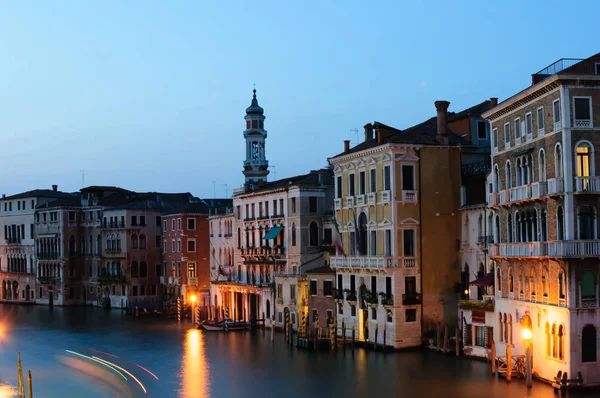 Krásný výhled Venezia v noci, Benátky, Itálie — Stock fotografie