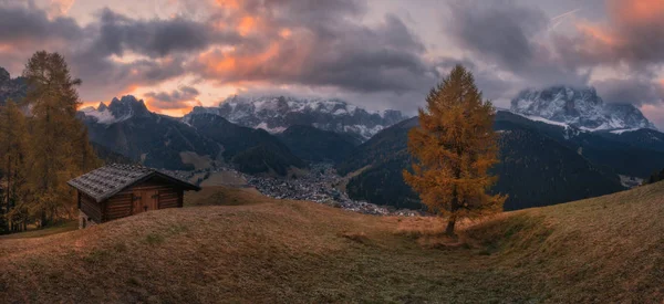 Morning panorama village Selva di Val Gardena — Stock Photo, Image