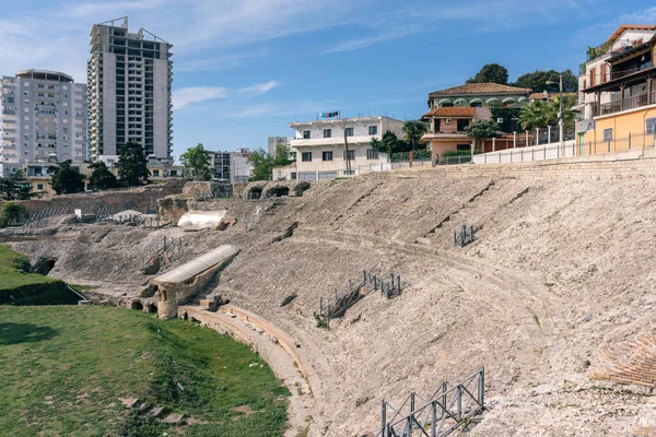 Ruinerna av den romerska amfiteatern i centrala Durrës, Albanien Stockfoto