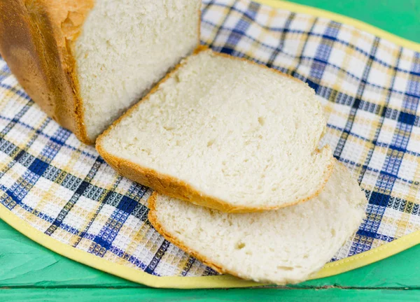 Bochník domácího bílého chleba — Stock fotografie