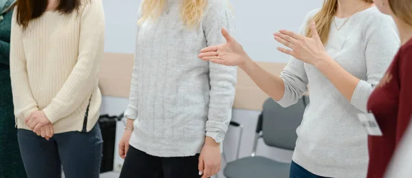 Een Groep Mensen Een Seminar Conferentie — Stockfoto