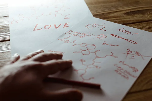 Conceito Amor Como Hormônios Folhas Papel Escritas Com Fórmulas Busca — Fotografia de Stock