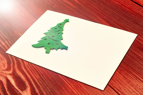 Green Christmas Tree White Envelope — Stock Photo, Image