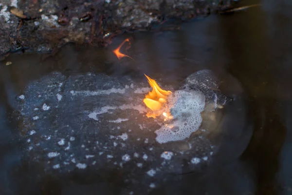 Вогонь Воді Карбіду Кальцію — стокове фото