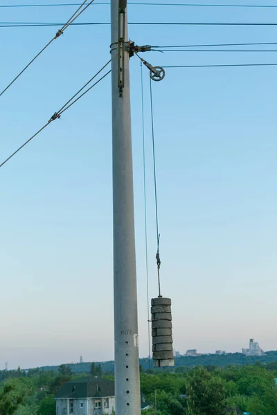 Alambres Eléctricos Poste Contra Cielo Azul — Foto de Stock