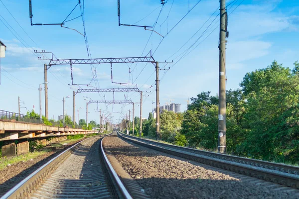 Demiryolu Rayları Uzaklaşıyor — Stok fotoğraf