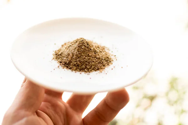 Svan Salt Seasoning White Plate — Stock Photo, Image