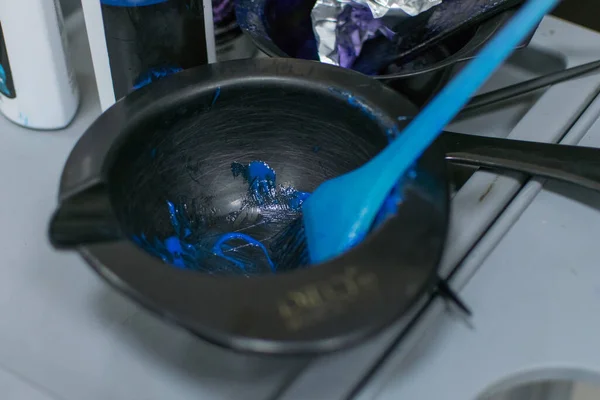 Cepillo Tazón Con Pintura Azul — Foto de Stock