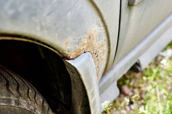 Corrosion Sur Une Carrosserie Noire — Photo