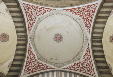 İç kubbe Sultanahmet Camii, Istanbul, Türkiye. 