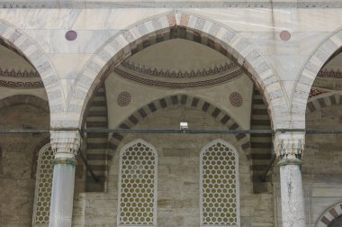 Istanbul, Türkiye'de Sultanahmet Camii avluda detay. 