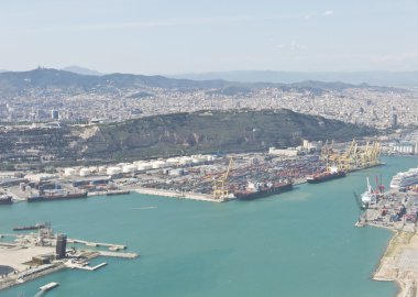 Zona Franca - görüntülemek Port, Barcelona ve endüstriyel bağlantı noktası
