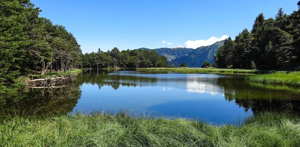 Valle del Arán en los Pirineos Catalanes, España — Foto de Stock