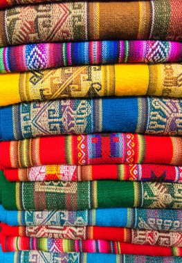 And battaniye bir pazarda, La Paz, Bolivya.