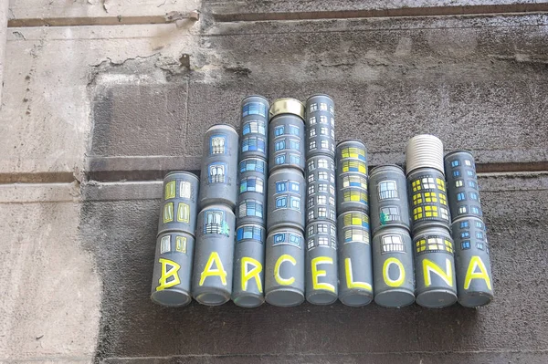 Eerbetoon aan Barcelona stad in straat Sant Pau, Barcelona, Spanje Spanje. — Stockfoto