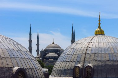 Sultanahmet Camii ve Saint Sophie Katedrali, Istanbul, Türkiye.