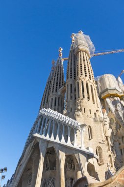 La sagrada familia - gaudi tarafından tasarlanmış etkileyici Katedrali.