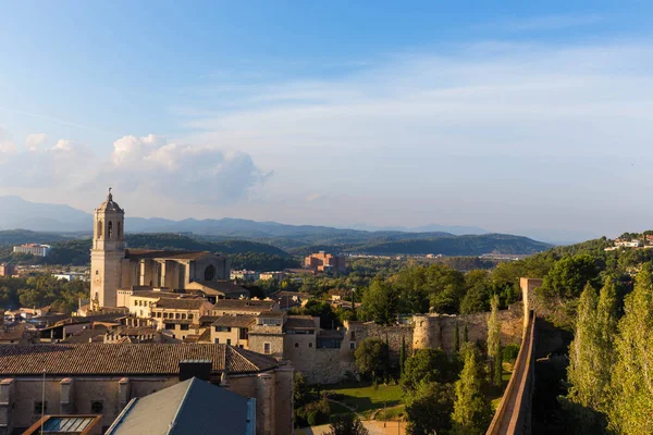 O bairro medieval de Gerona. Costa Brava, Catalunha, Espanha . — Fotografia de Stock