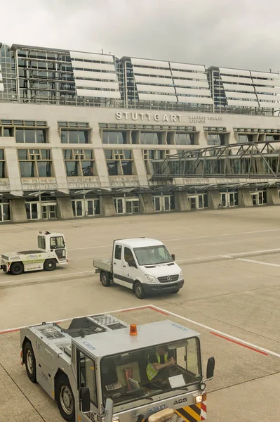 Aeropuerto Internacional de Stuttgart, Manfred Rommel. ¡No! — Foto de Stock