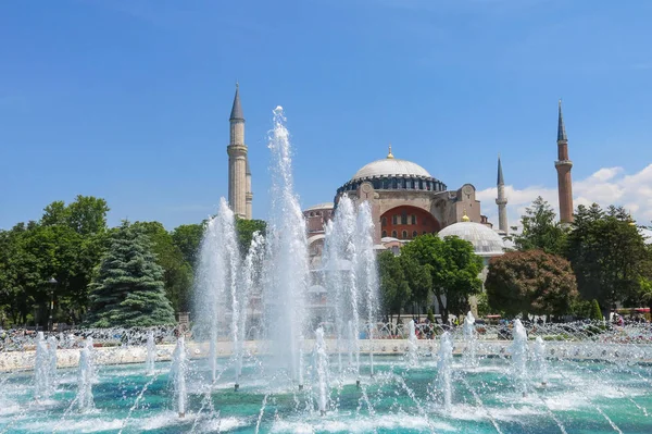 Hagia Sofia, İstanbul, Hindi