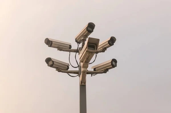 Šest bezpečnostní kamery — Stock fotografie