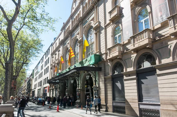 Gran Tiyatrosu del Liceu, Ramblas, Barselona, İspanya.