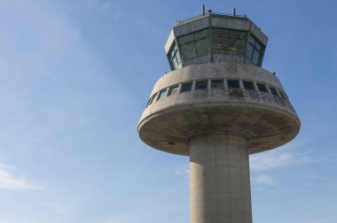 Kontrol kulesi Barcelona Havaalanı, Catalonia, İspanya.