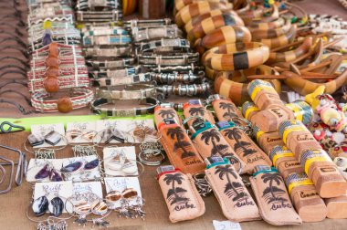 Küba ulusal bayrakları, palm, Che Guevera portreler ve diğer frid