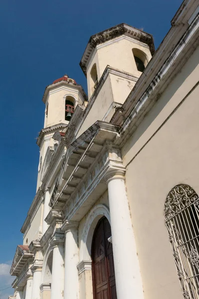 Cathedral of the Immaculate Conception, in Jose Marti square. Ci — Stock Photo, Image