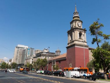 San Francisco Kilisesi, Katolik Tapınağı ve eski manastırda Alameda, Santiago de Chile