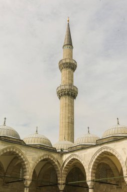 Süleymaniye Cami avlusu. Istanbul, Türkiye